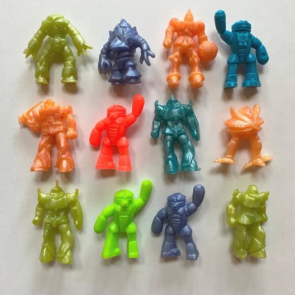 Mini Gundam Keshi Robots Gumball Toys Bootleg Made in Hong Kong Pearly Neon - Picture 1 of 3